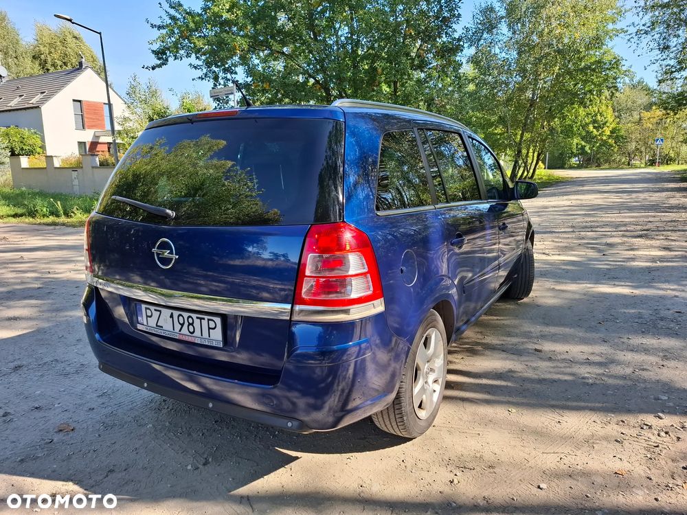 Opel Zafira 1.8 - 4