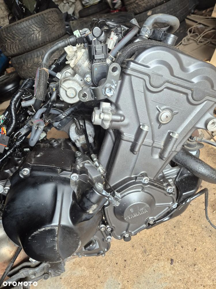 Yamaha MT09 silnik - 2