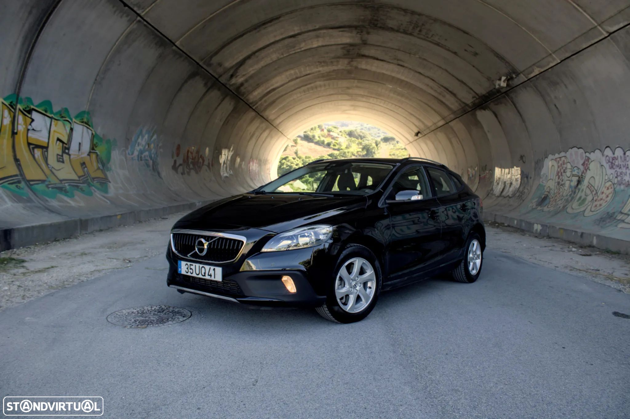 Volvo V40 Cross Country 2.0 D2 Momentum Geartronic - 1