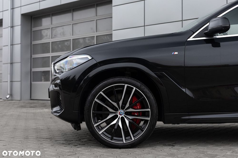 BMW X6 xDrive40d mHEV - 29