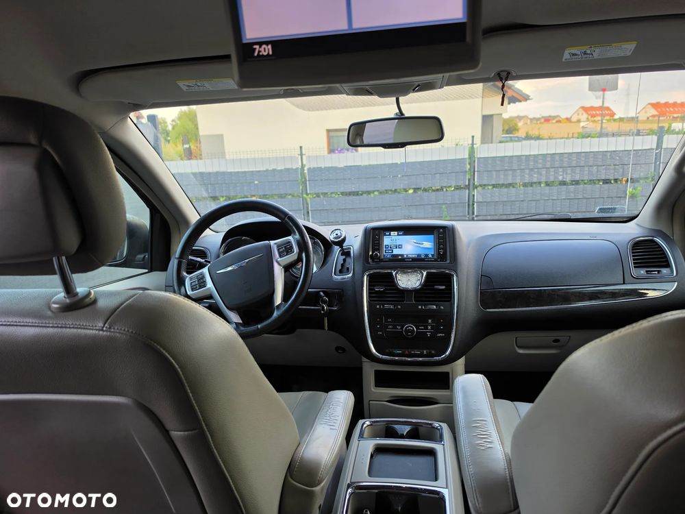 Chrysler Town & Country 3.6 Touring - 3