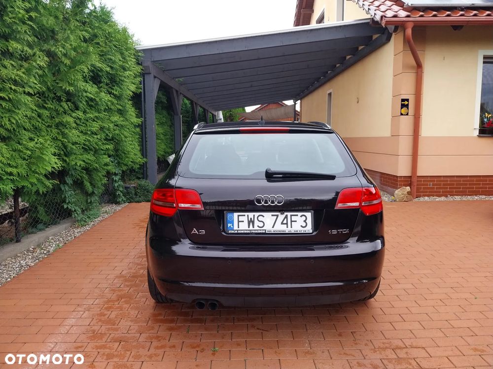 Audi A3 Sportback - 5