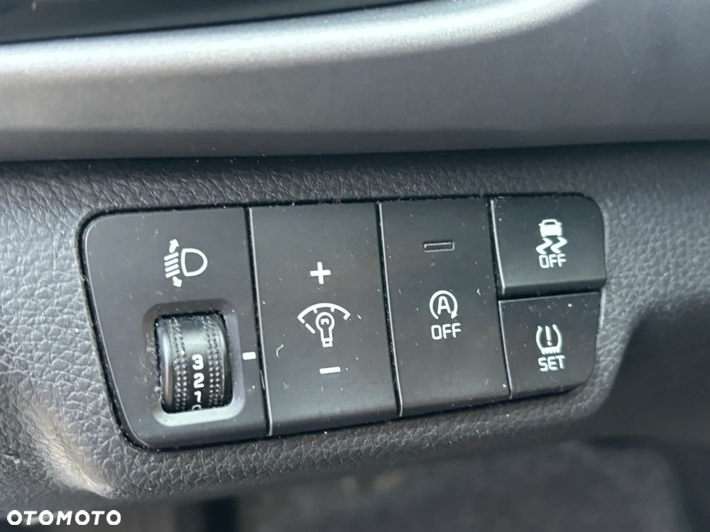 Kia Rio 1.2 M - 20