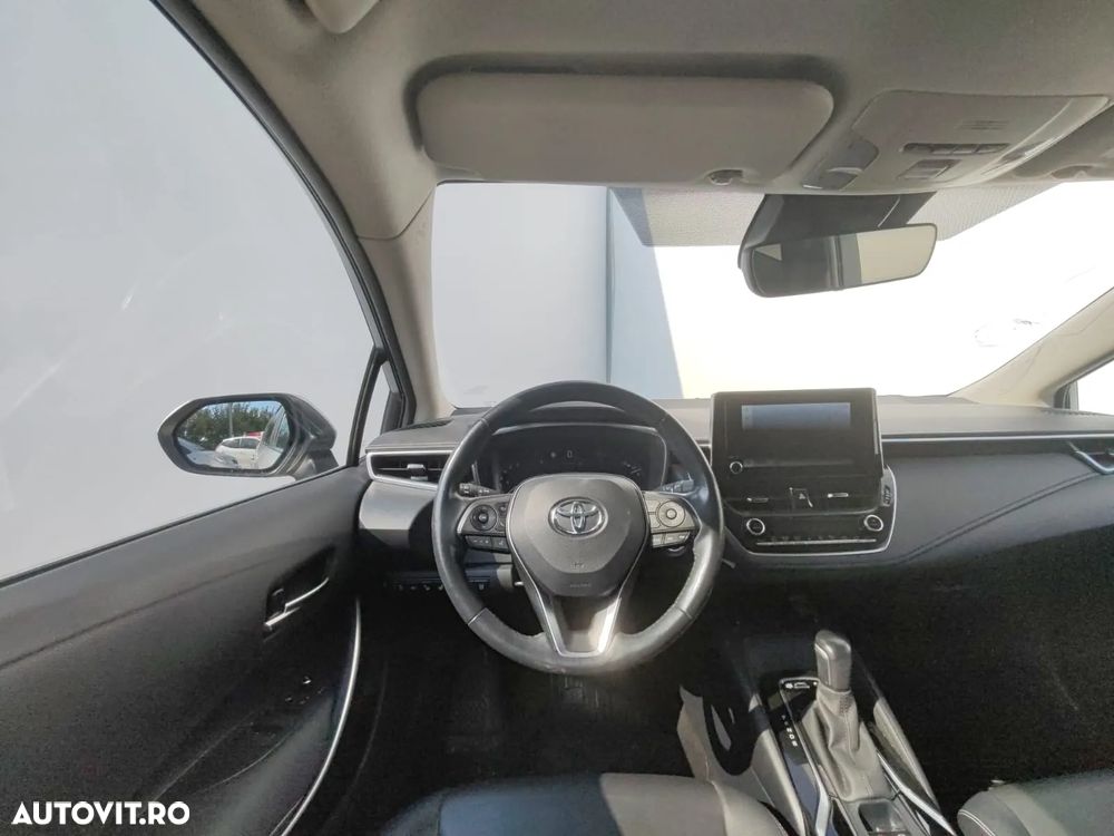 Toyota Corolla 1.8 HSD Exclusive interior Negru - 12
