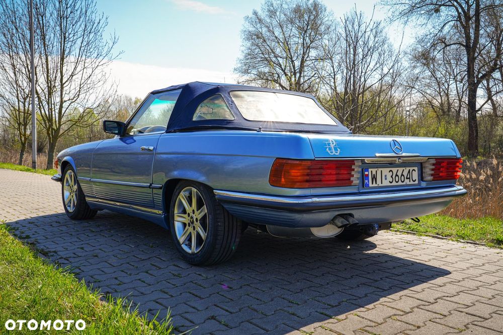 Mercedes-Benz SL - 33