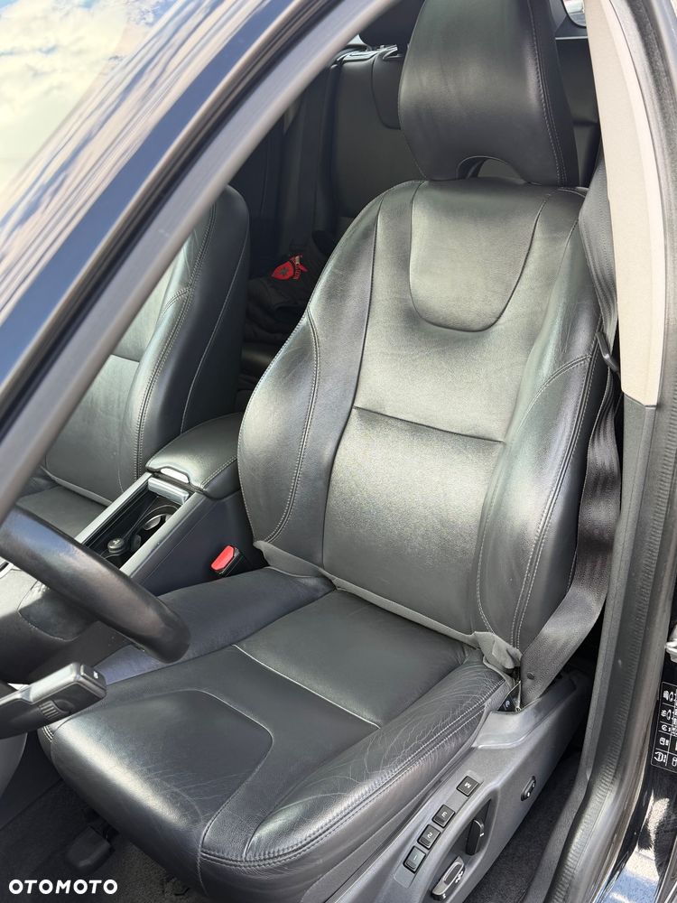 Volvo XC 60 D3 Drive-E Summum - 9