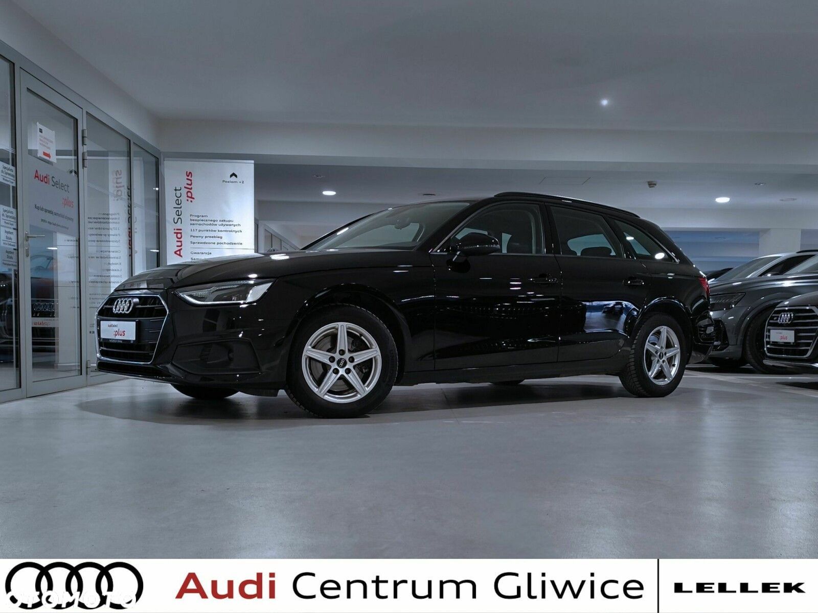 Audi A4 - 1