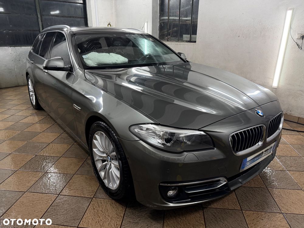 BMW Seria 5 530d xDrive Sport-Aut Luxury Line - 4
