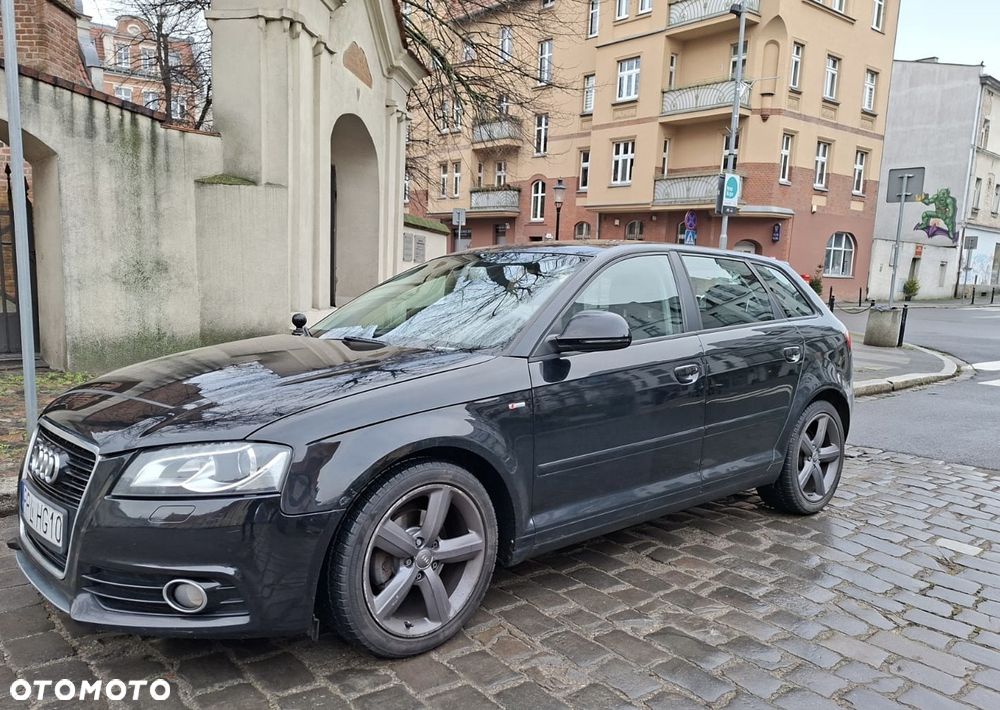 Audi A3 Sportback - 5