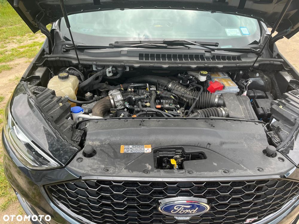 Ford Edge - 9