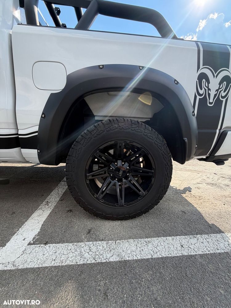 Dodge Ram - 22