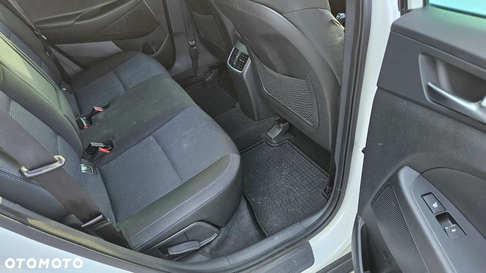 Hyundai Tucson 1.7 CRDI BlueDrive GO Plus 2WD DCT - 26