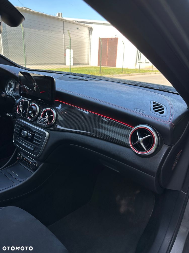 Mercedes-Benz Klasa A 200 (BlueEFFICIENCY) 7G-DCT AMG Sport - 22