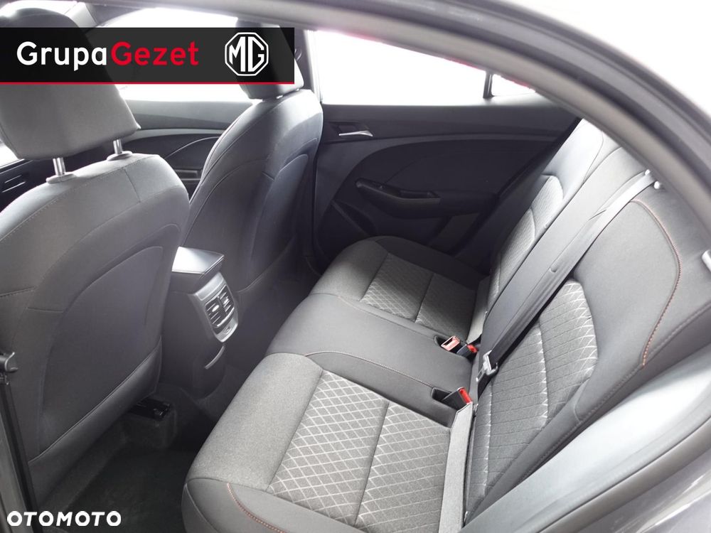 MG MG3 1.5 HEV+ Exclusive - 8