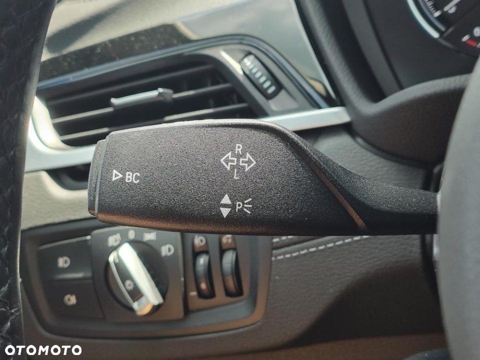BMW X1 - 28