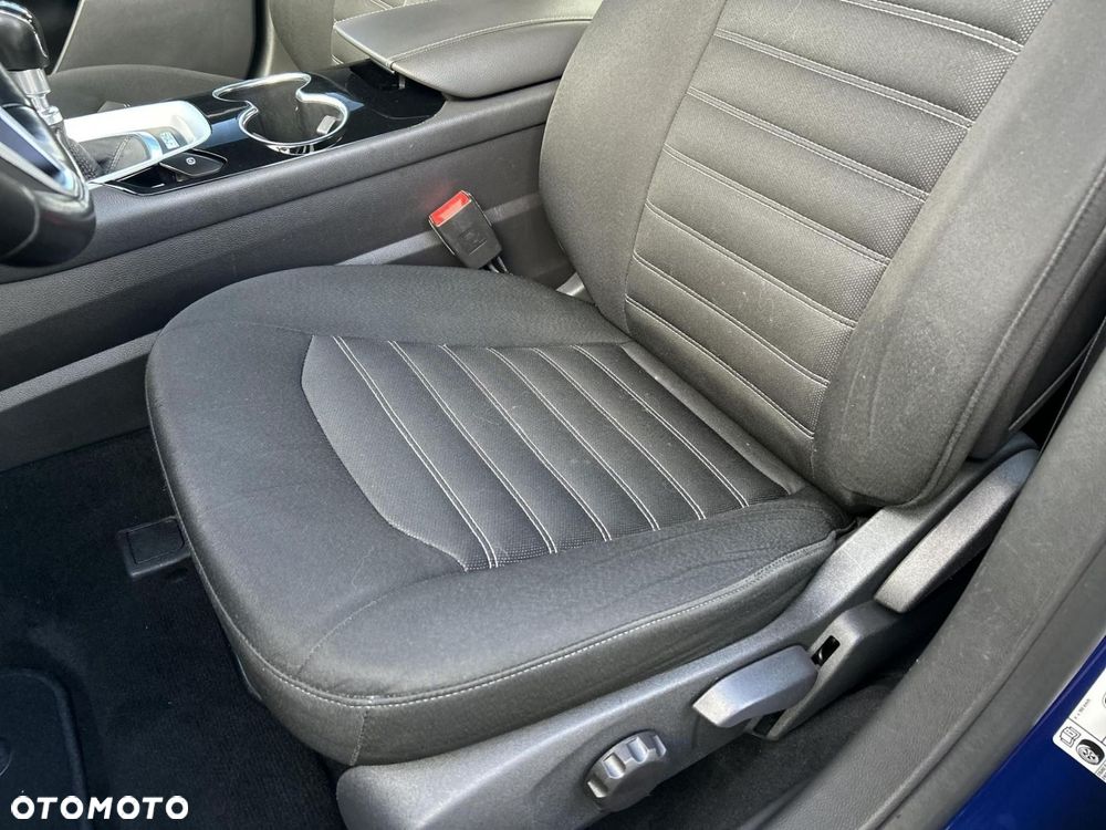 Ford Mondeo - 9