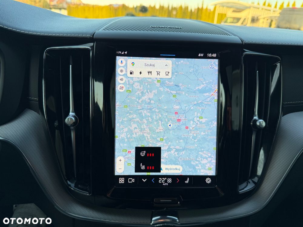 Volvo XC 60 T6 Plug-In Hybrid AWD Ultra Dark - 29