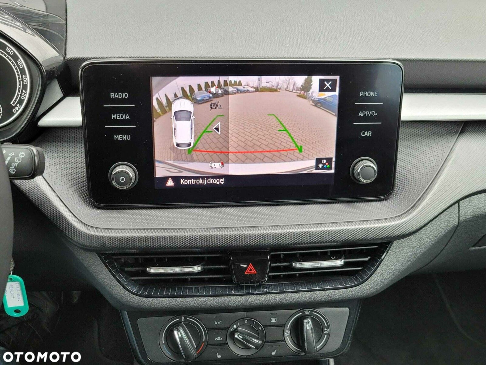 Skoda Fabia 1.0 Ambition - 12