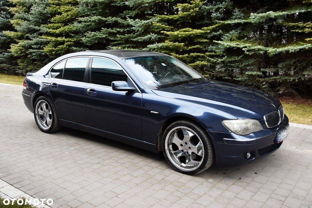 BMW Seria 7 740i - 1