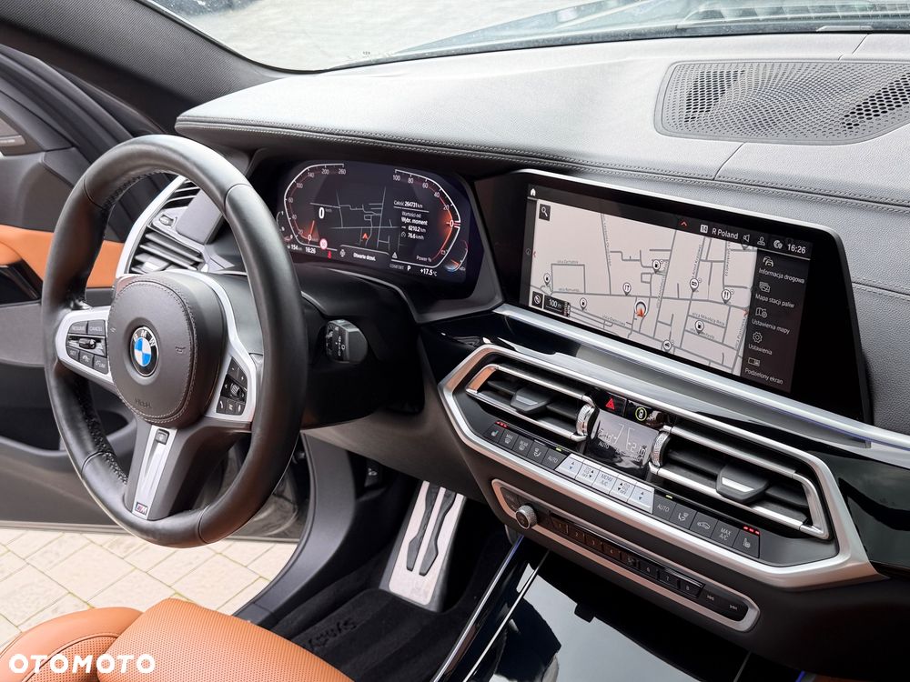 BMW X5 xDrive40i - 16