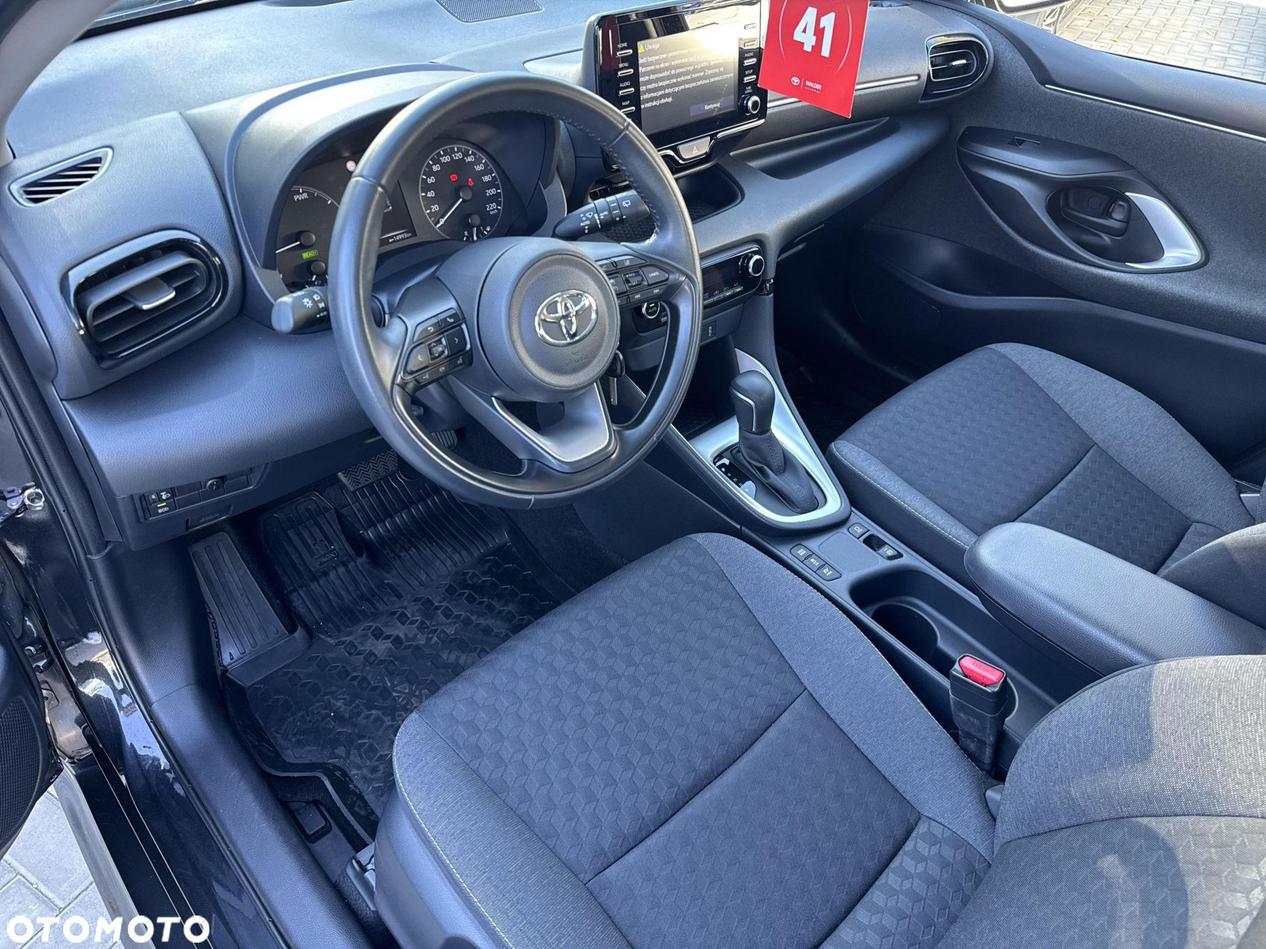 Toyota Yaris Hybrid 1.5 Comfort - 11
