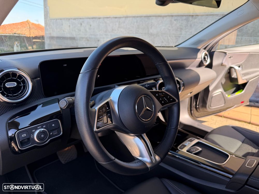 Mercedes-Benz A 250 e 8G-DCT Progressive Advanced - 8