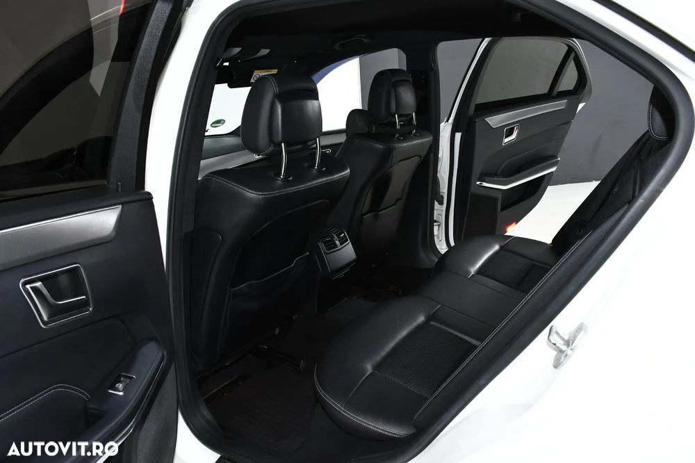 Mercedes-Benz E 300 BLUETEC 7G-TRONIC Avantgarde - 15