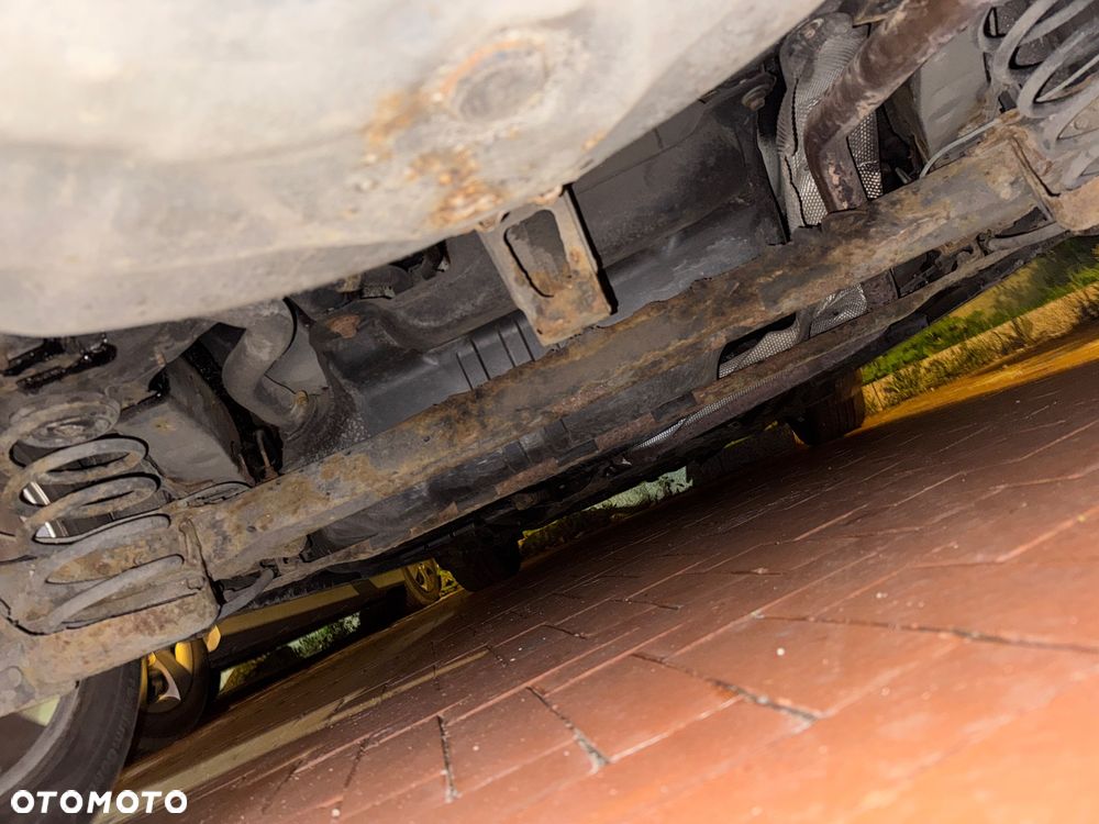 Toyota Corolla 1.6 VVT-i Sol - 18