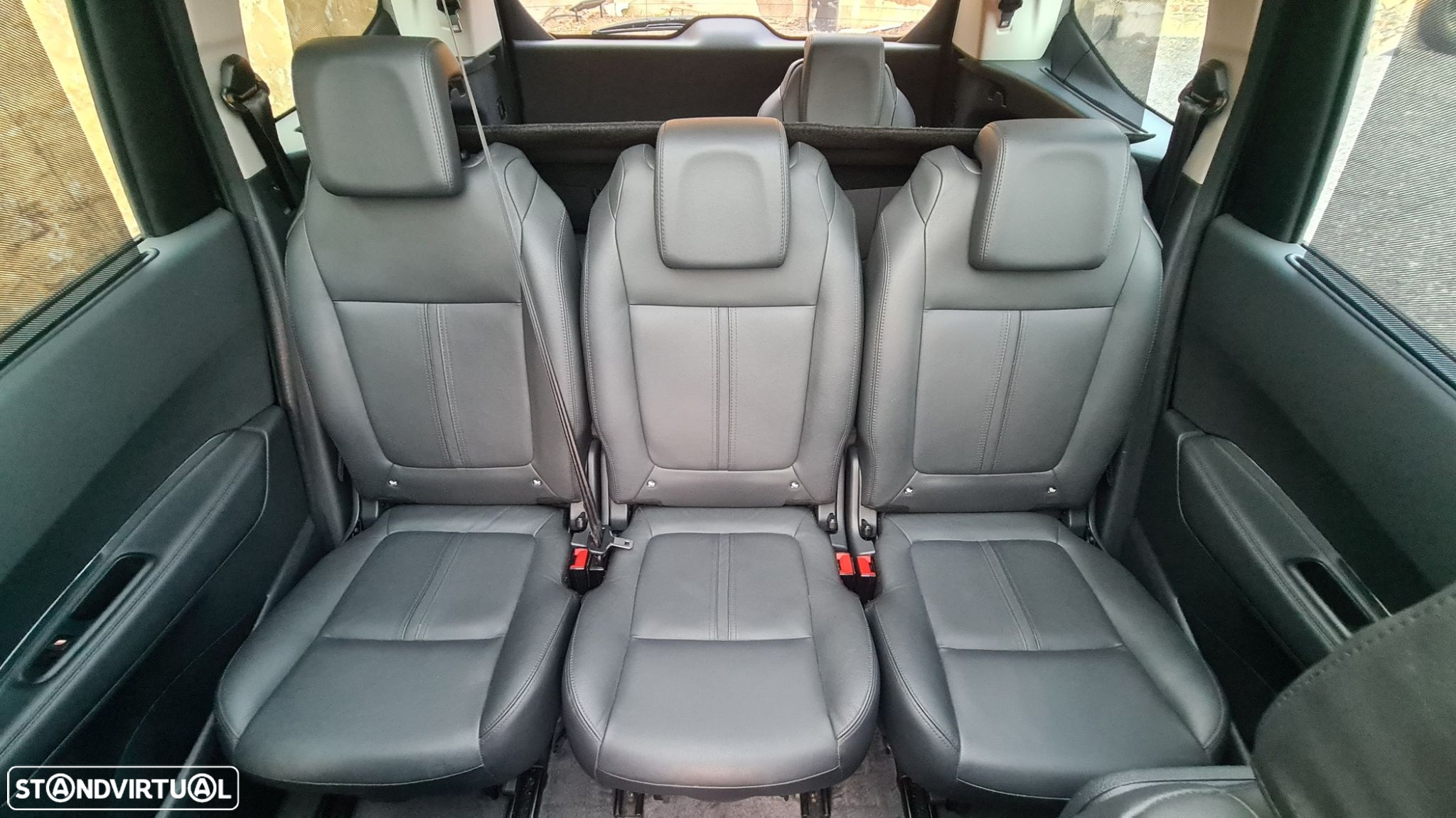 Peugeot 5008 - 37