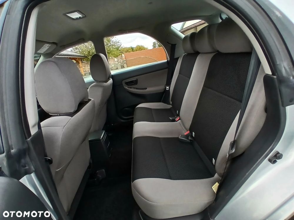 Subaru Impreza SW 2.0 RS - 20