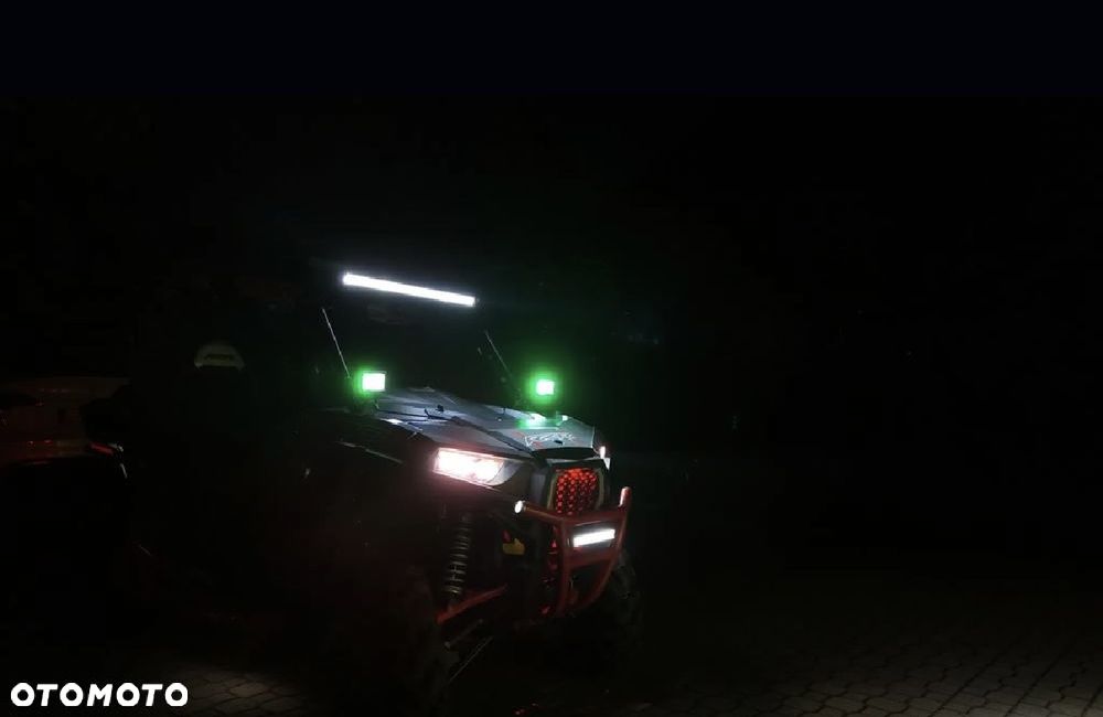 Polaris RZR - 9