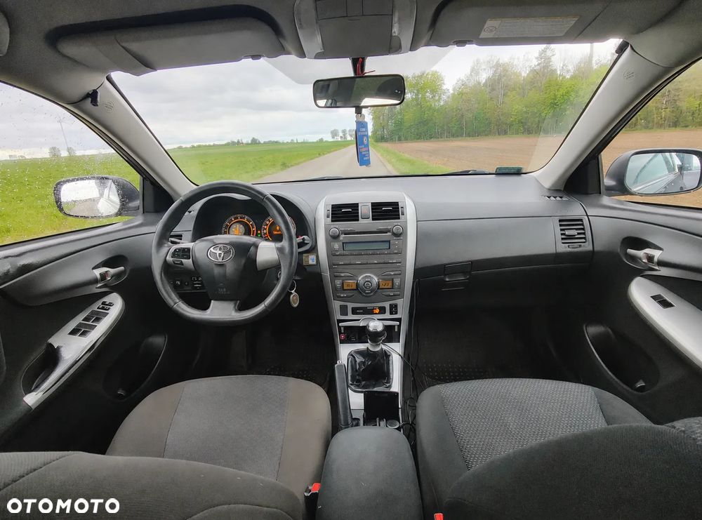 Toyota Corolla 1.6 Premium - 7