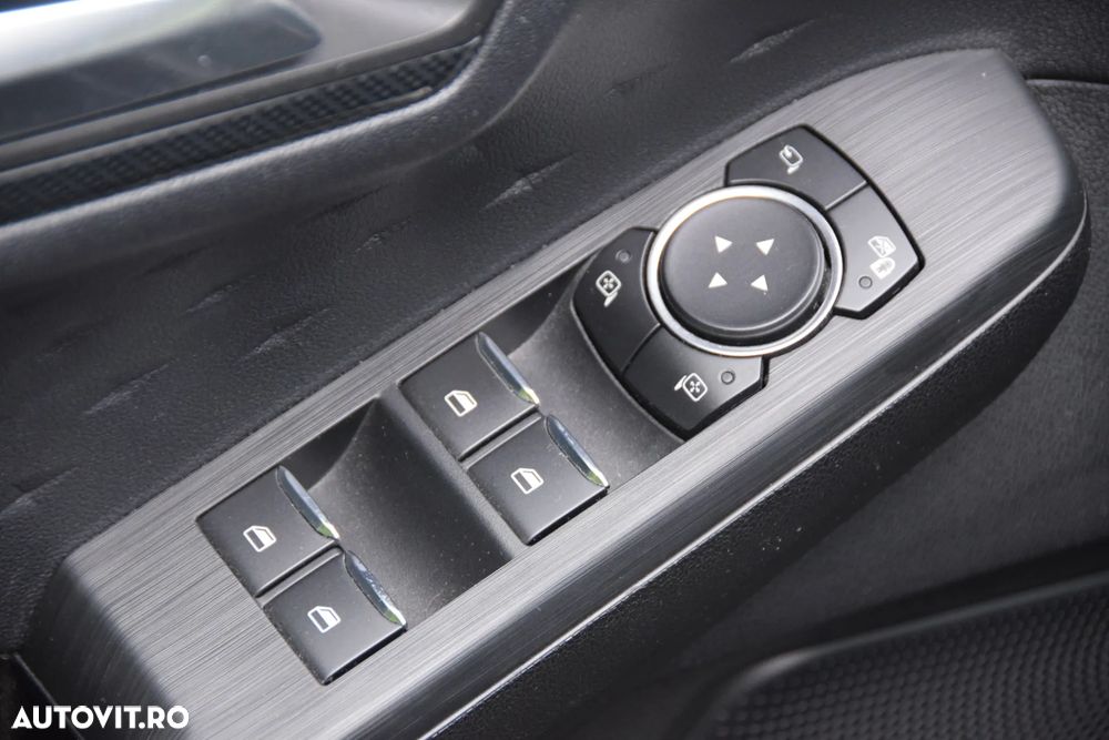 Ford Kuga 2.0 EcoBlue 4x4 Aut. ST-LINE - 19