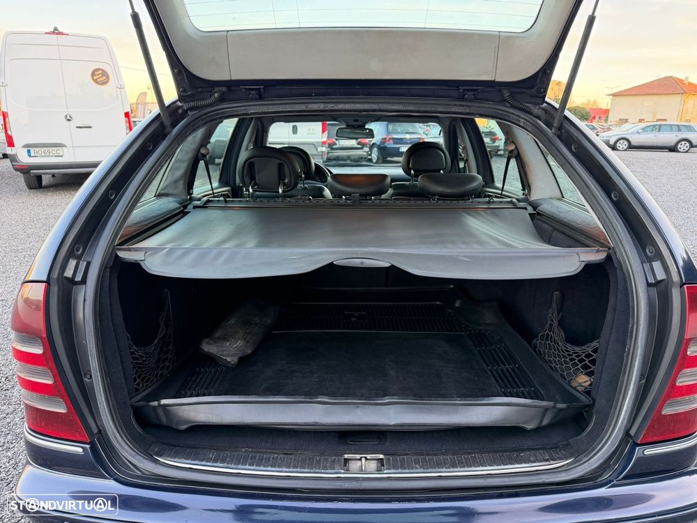 Mercedes-Benz C 270 CDi Avantgarde Aut. - 21