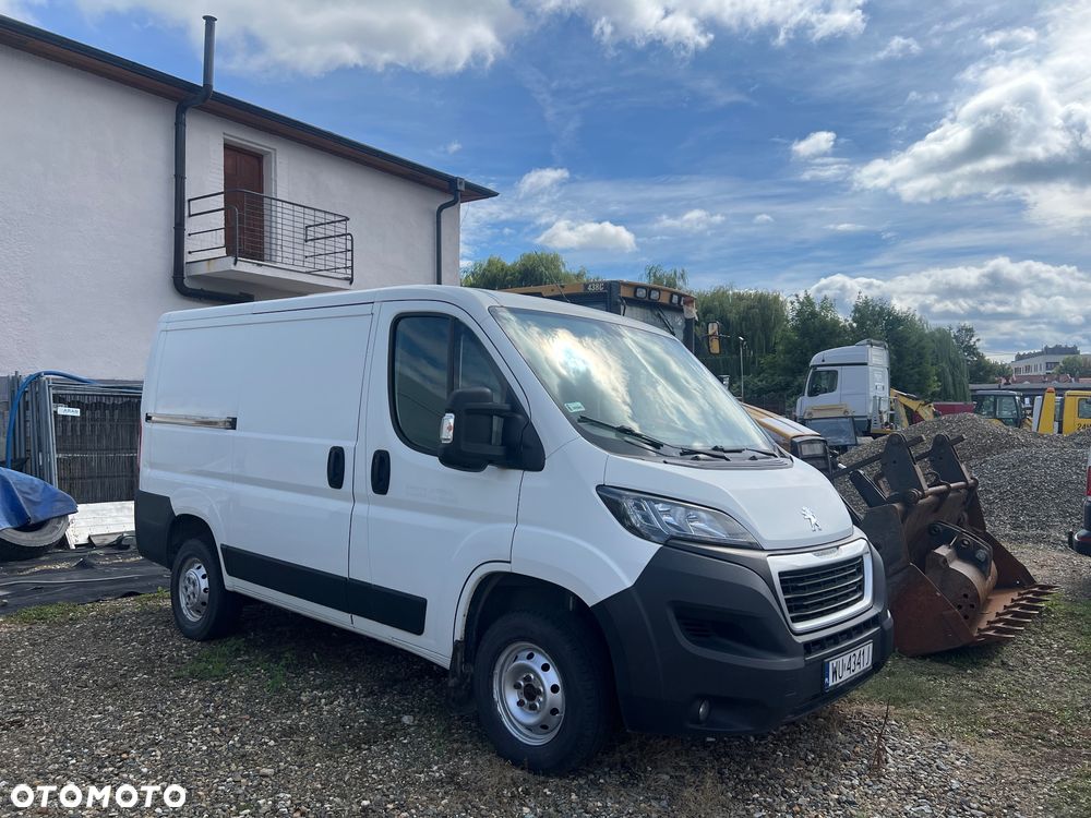 Ford Transit Courier - 18