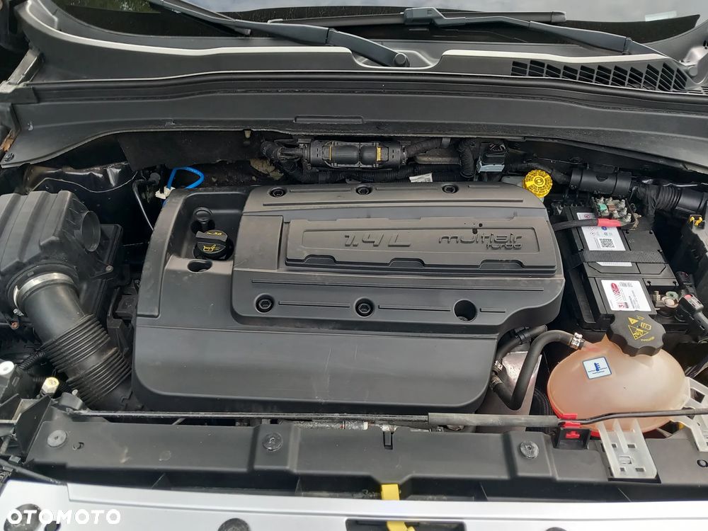 Jeep Renegade 1.4 MultiAir Limited FWD S&S - 28