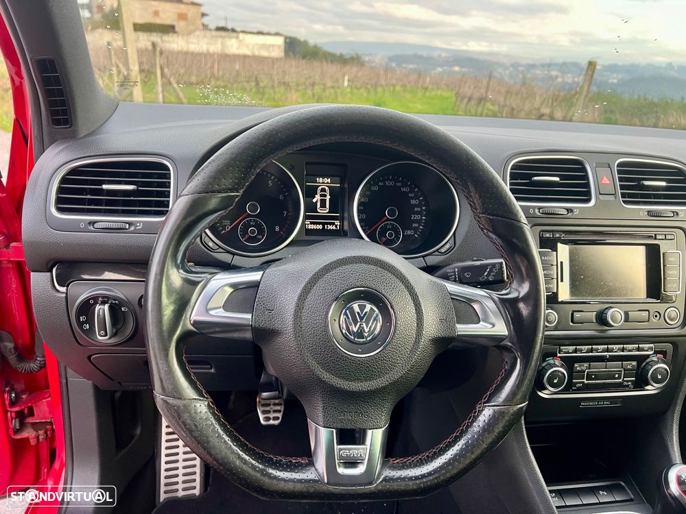 VW Golf 2.0 GTI - 18