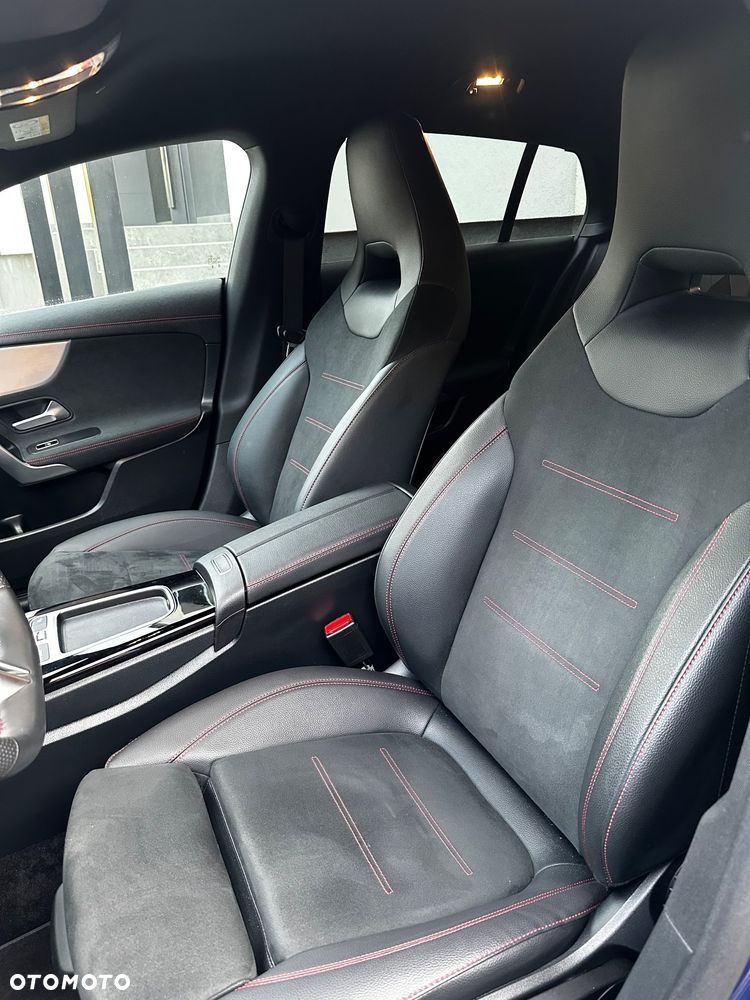 Mercedes-Benz CLA 220 d AMG Line 8G-DCT - 10