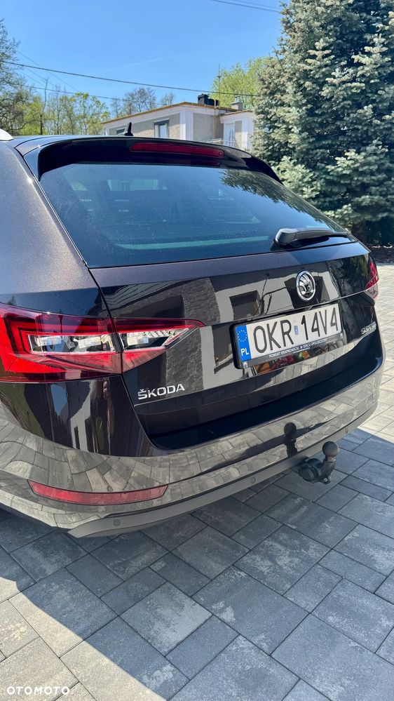 Skoda Superb 2.0 TDI DSG L&K - 16