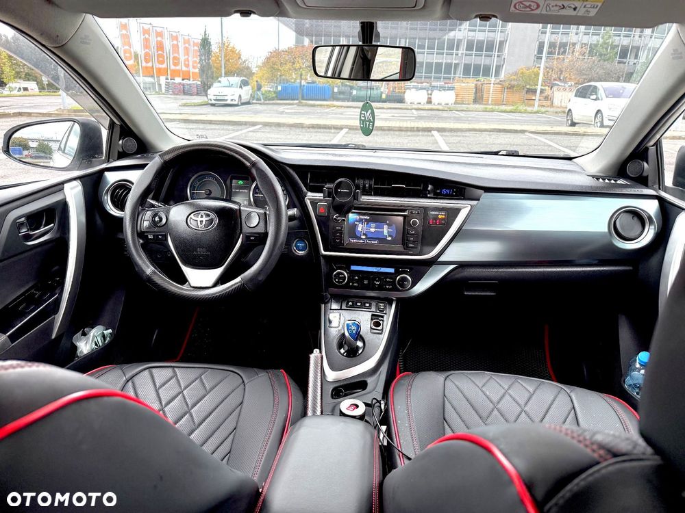 Toyota Auris 1.8 HSD Luna - 18