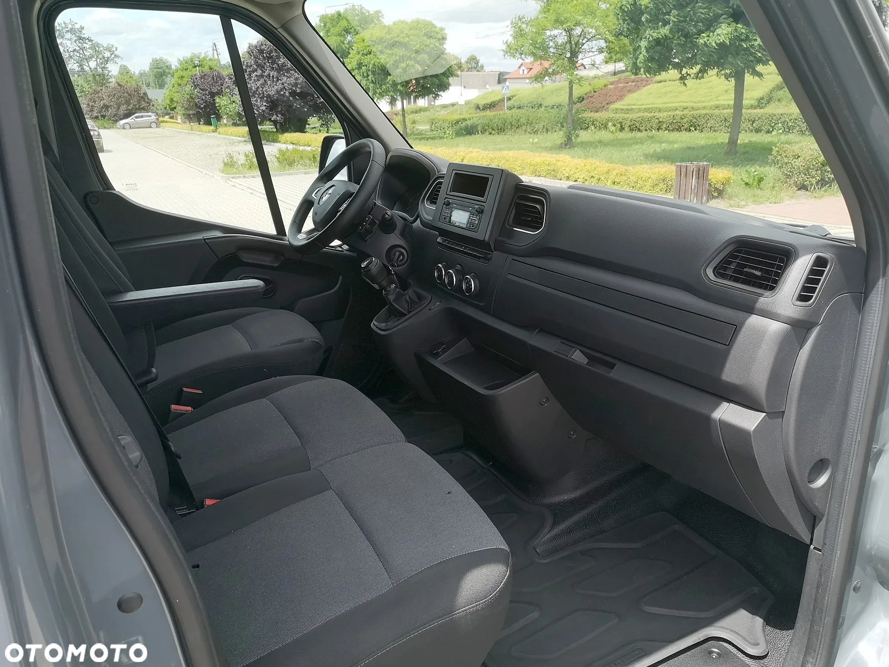 Renault Master - 24