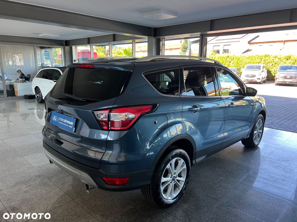 Ford Kuga 2.0 TDCi FWD Titanium - 16