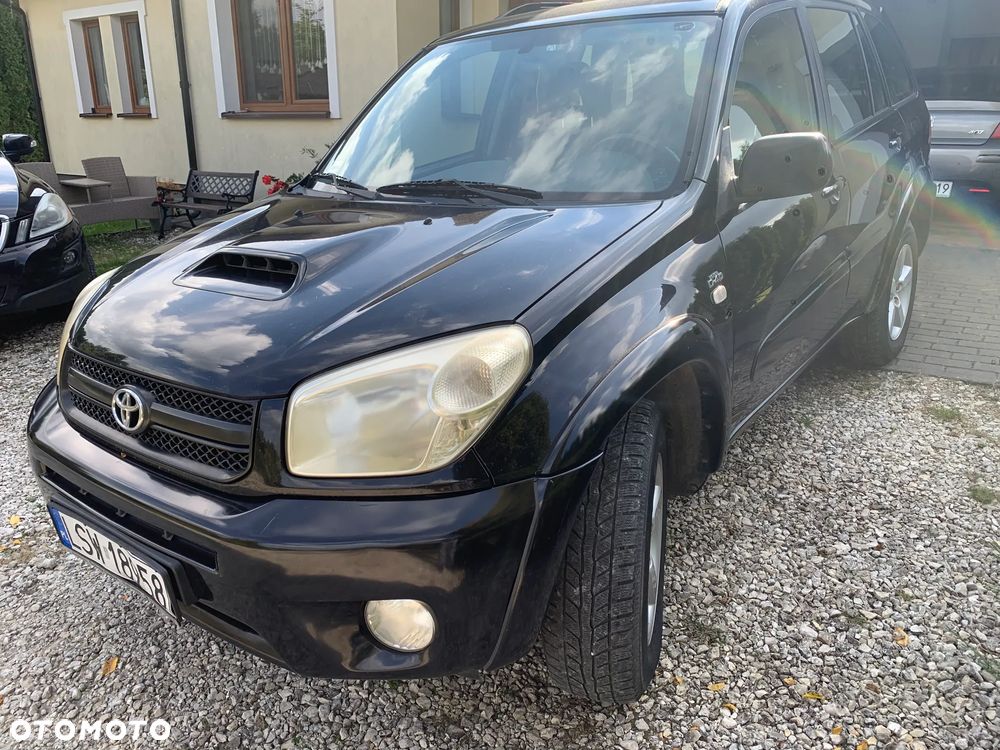 Toyota RAV4 - 5