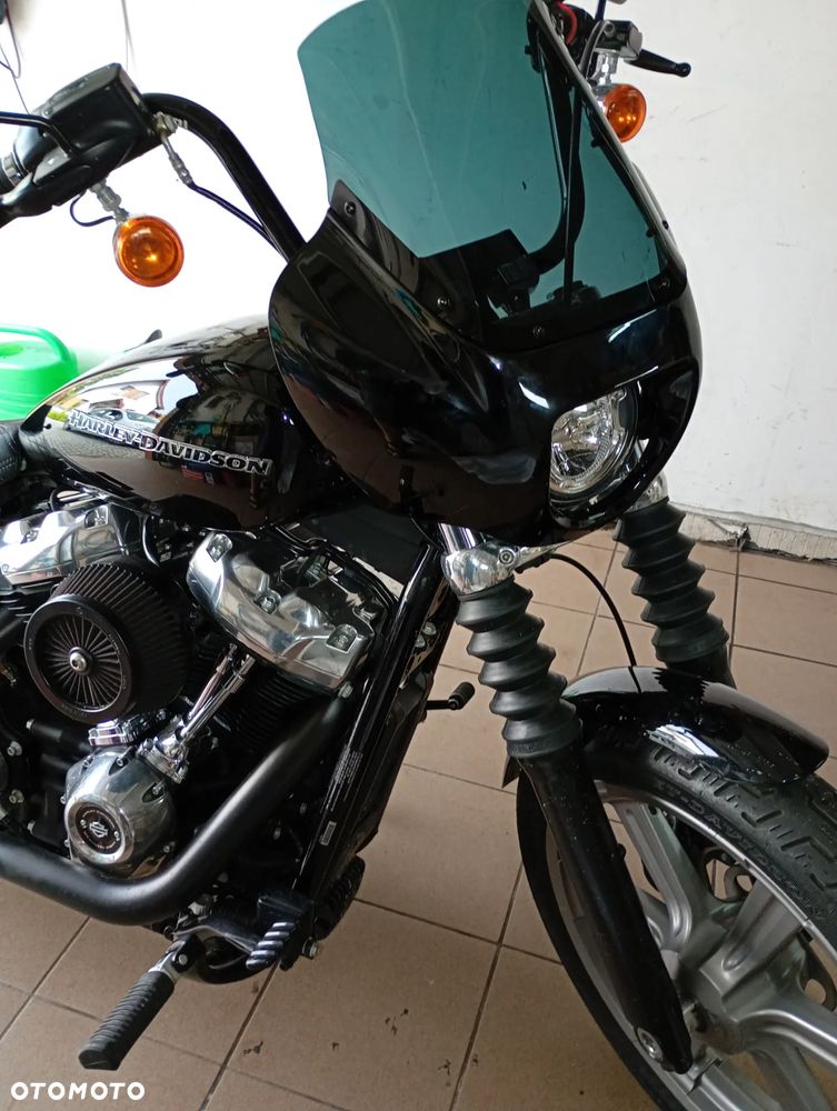 Harley-Davidson Softail Standard - 12