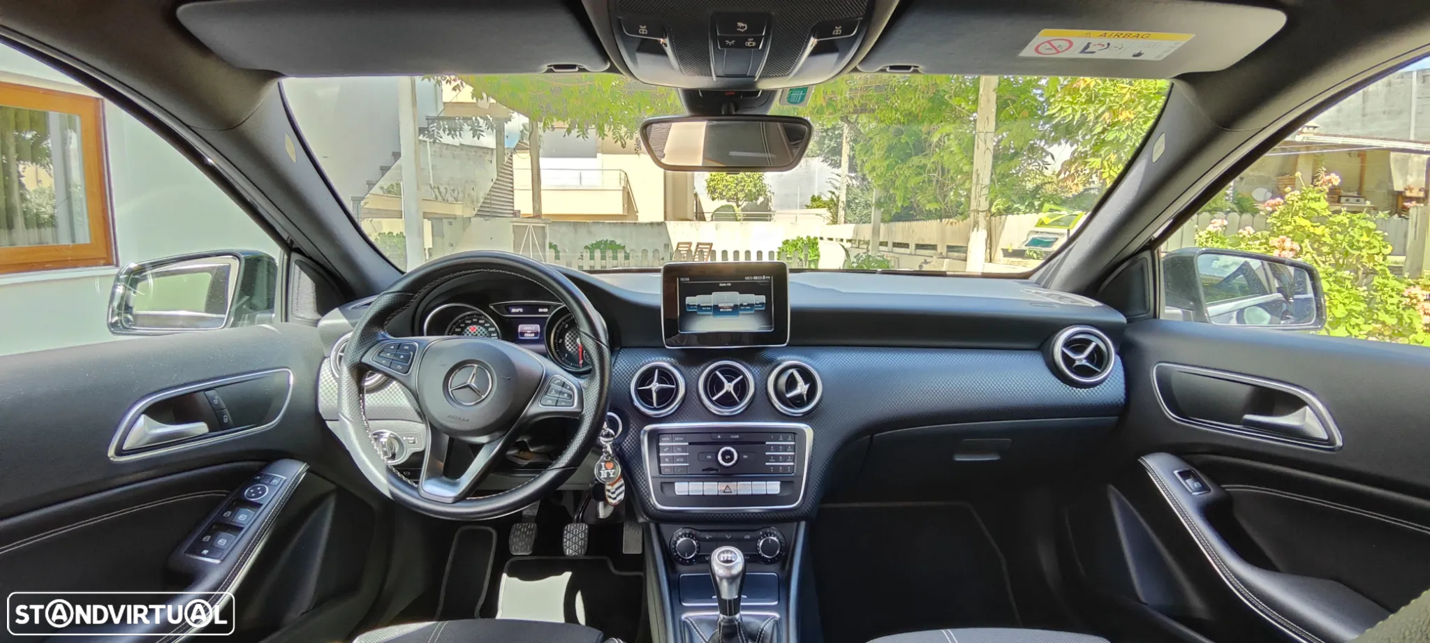 Mercedes-Benz A 160 d Urban - 11