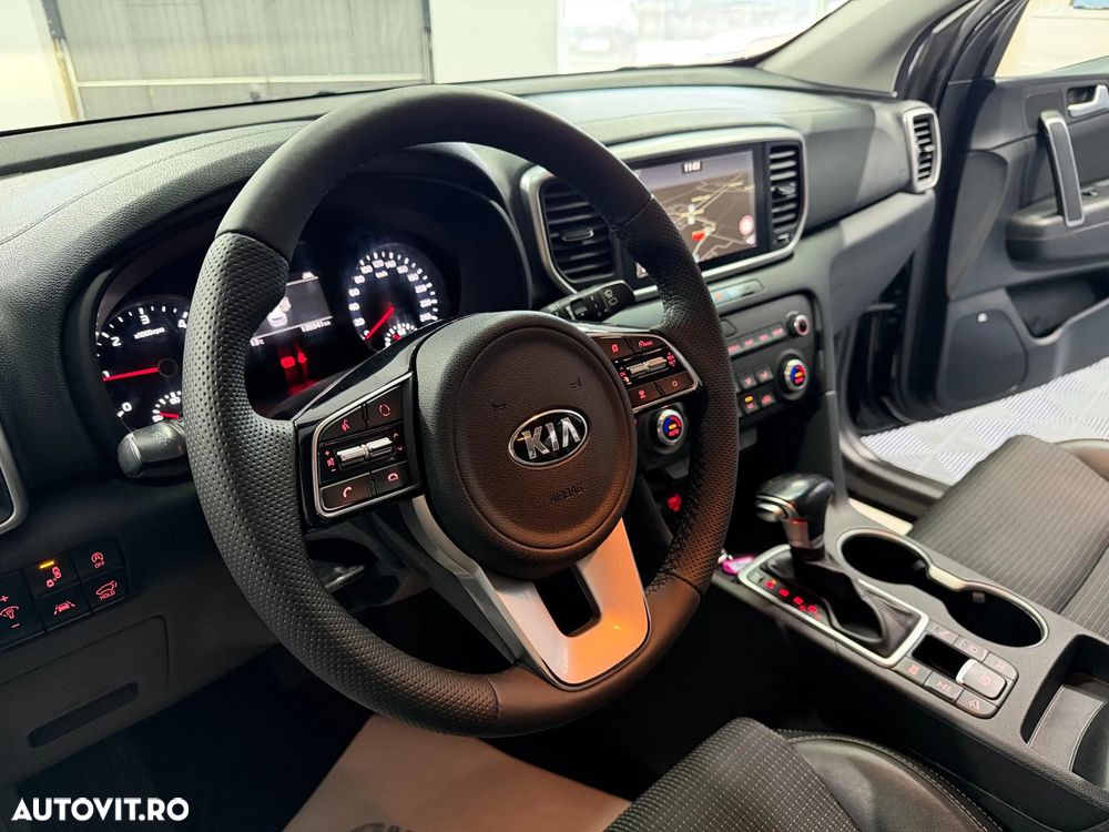 Kia Sportage 1.6 DSL MHEV 7DCT HP 4x2 Style - 10