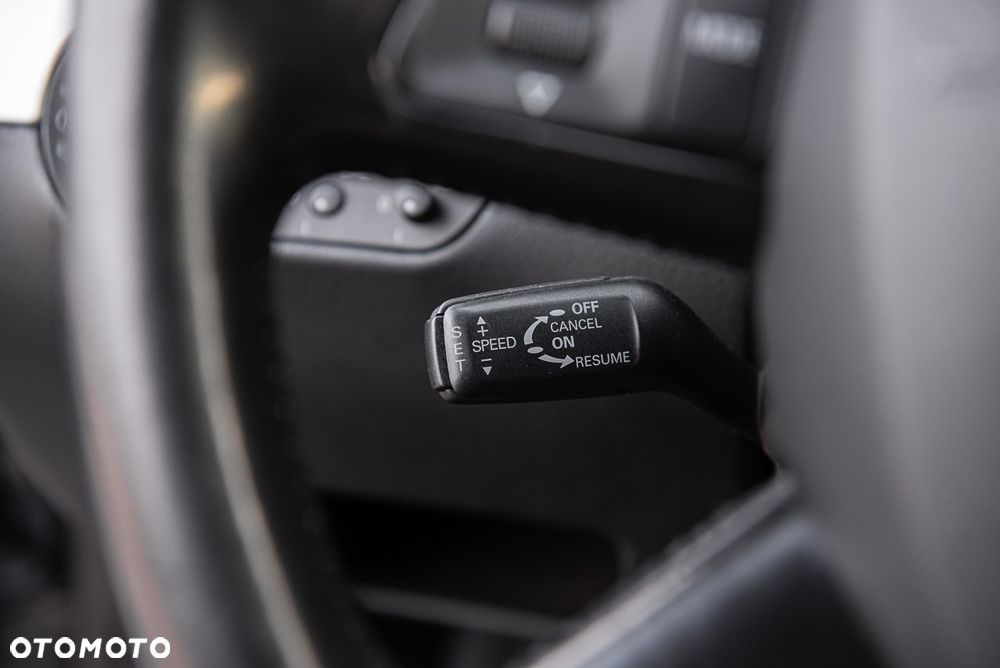 Audi A4 Avant 2.0 TDI DPF - 23