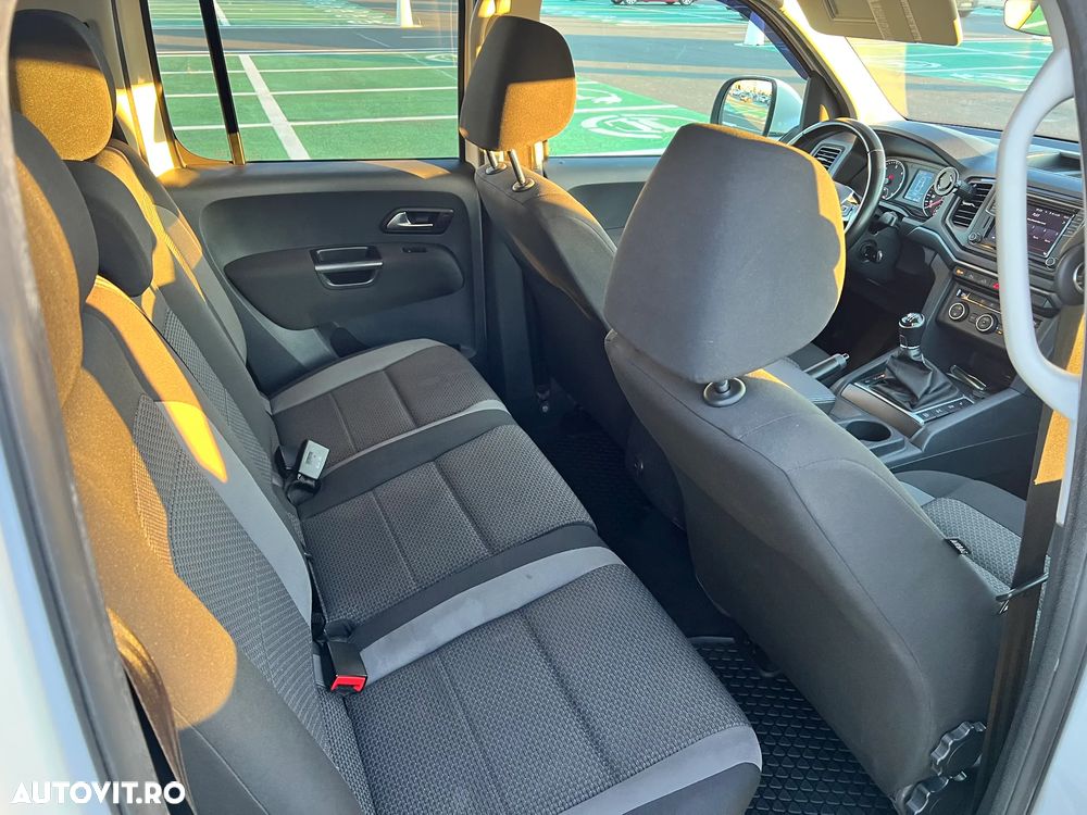 Volkswagen Amarok - 10