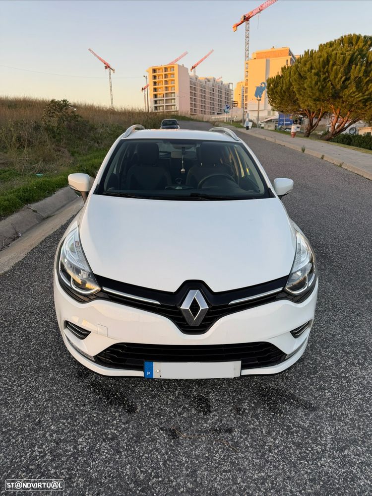 Renault Clio Sport Tourer Energy dCi 90 Start & Stop Experience - 1