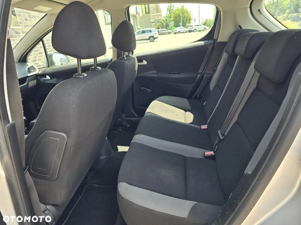 Peugeot 207 1.4 16V Sporty - 26